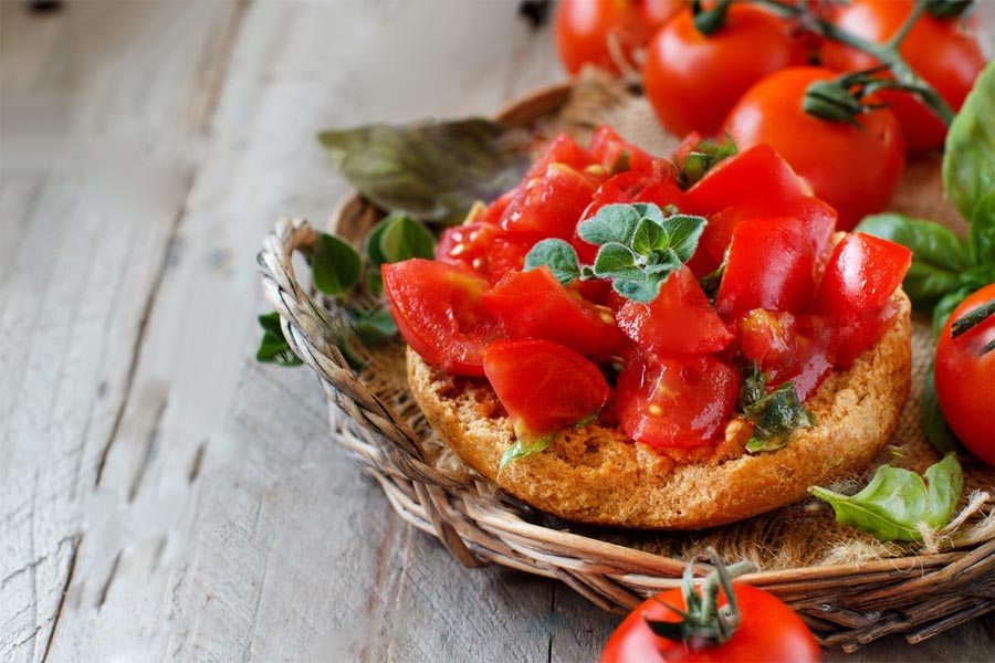 frisella con pomodoro